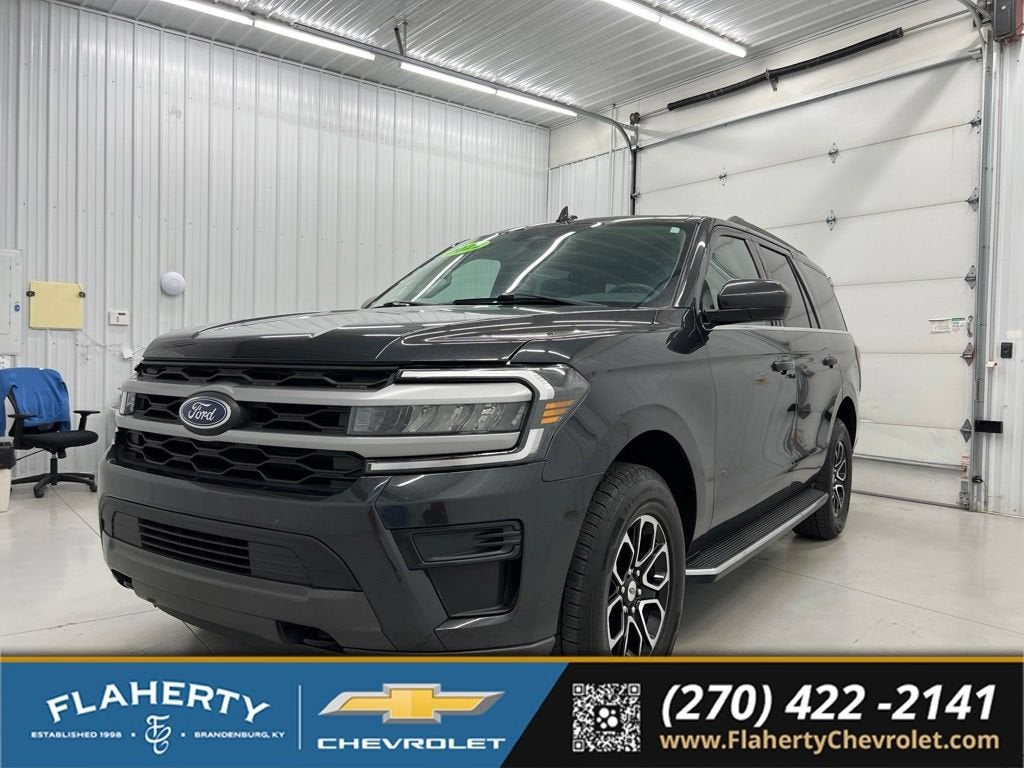 2022 Ford Expedition XLT