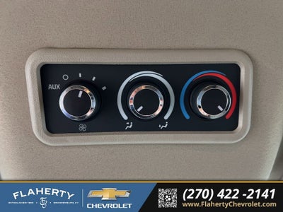 2024 Chevrolet Express Passenger 3500 1LT