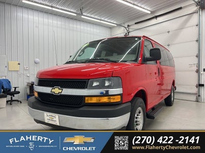2024 Chevrolet Express Passenger 3500 1LT