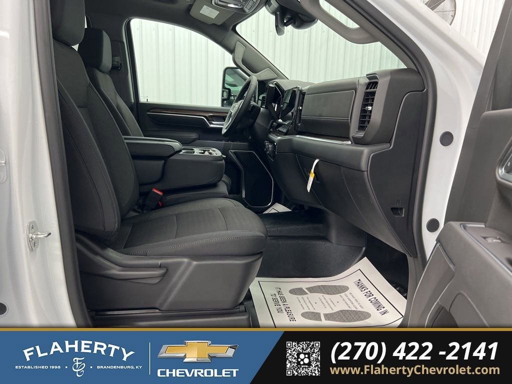 2026 Chevrolet Silverado 3500 HD Chassis Cab LT