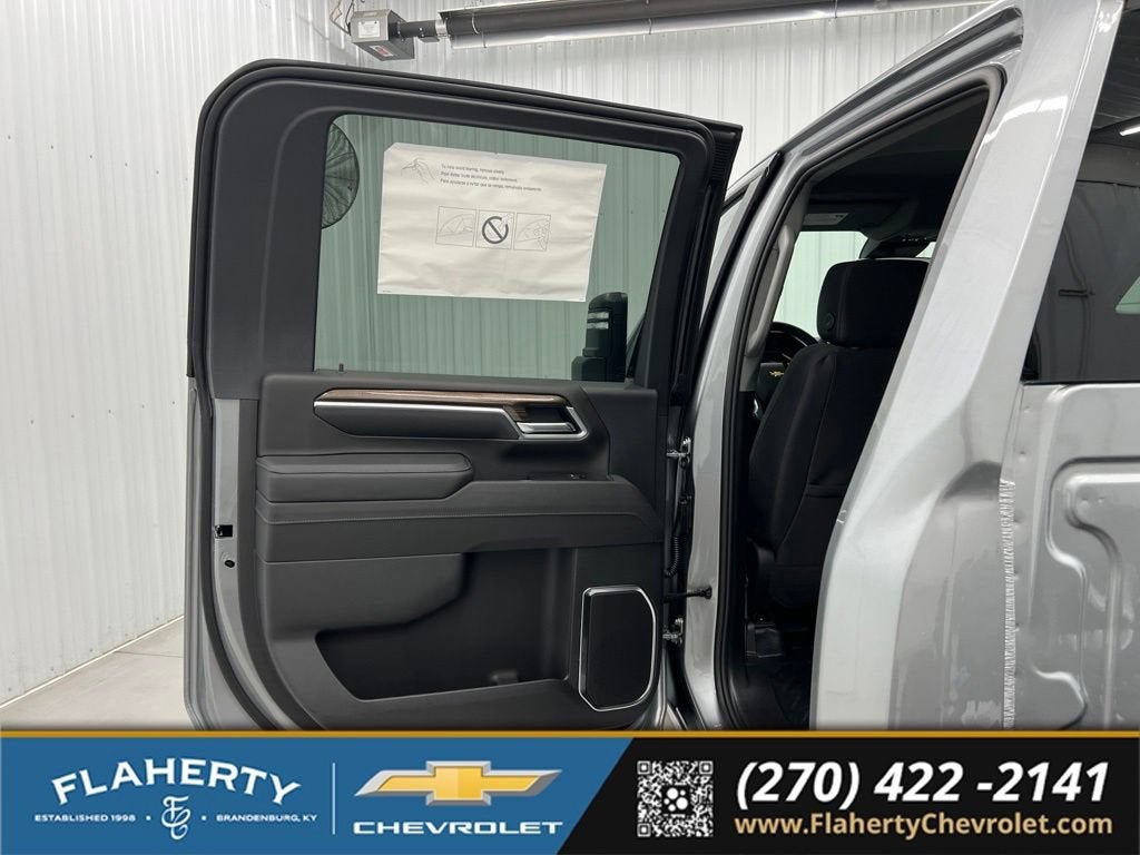 2026 Chevrolet Silverado 3500 HD LT - Photo 10