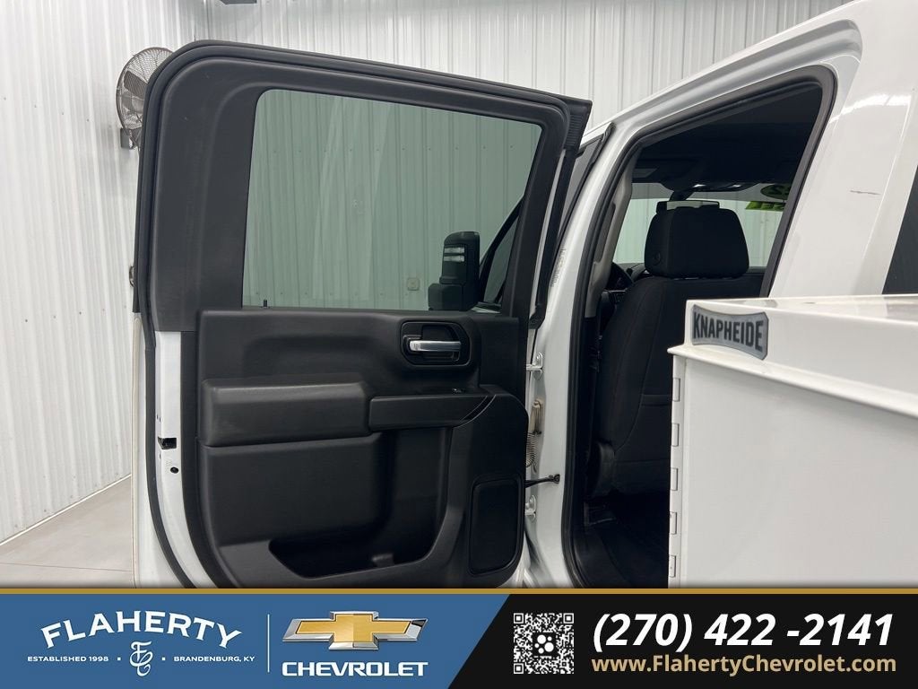 2022 Chevrolet Silverado 3500 HD Chassis Cab LT