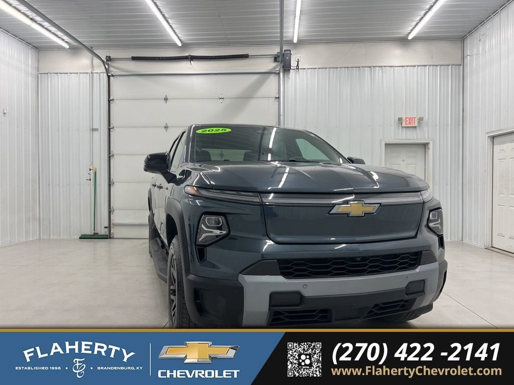 2025 Chevrolet Silverado EV LT - Extended Range