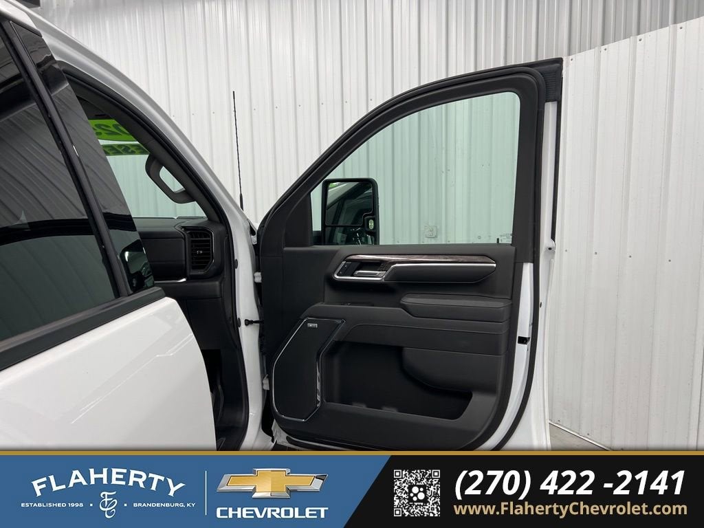 2025 Chevrolet Silverado 2500 HD LTZ