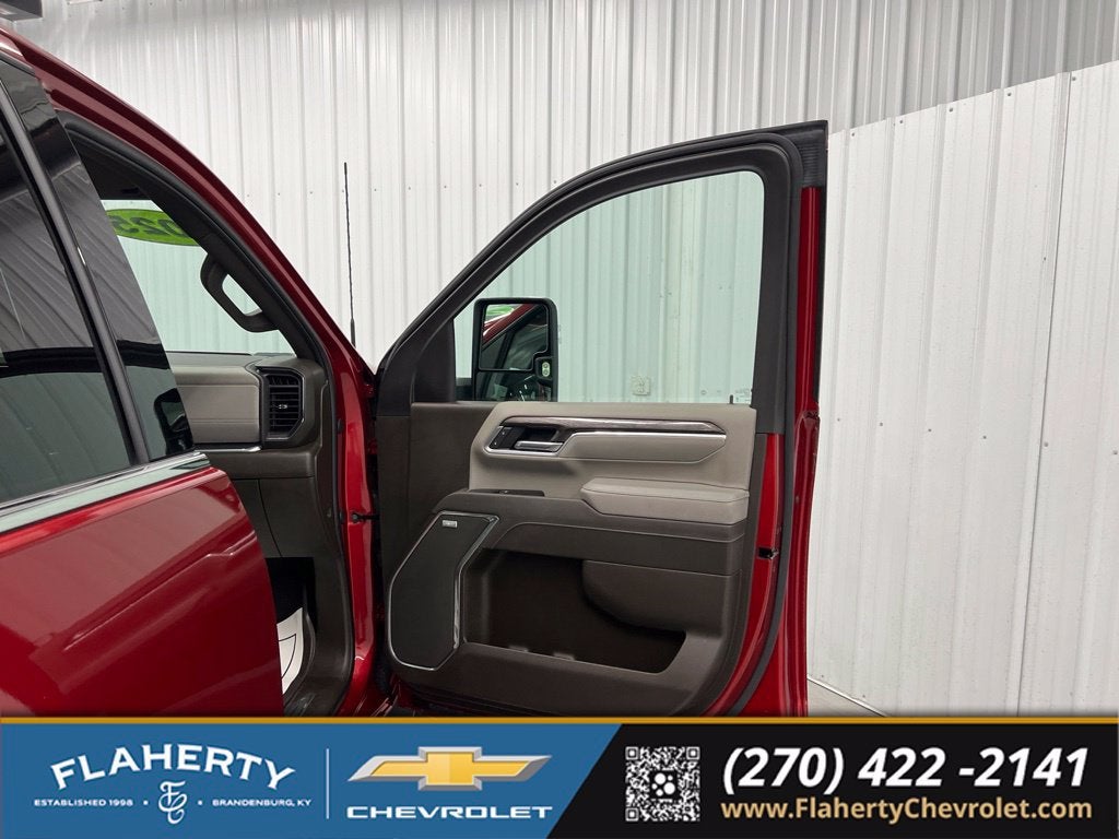 2025 Chevrolet Silverado 3500 HD LTZ