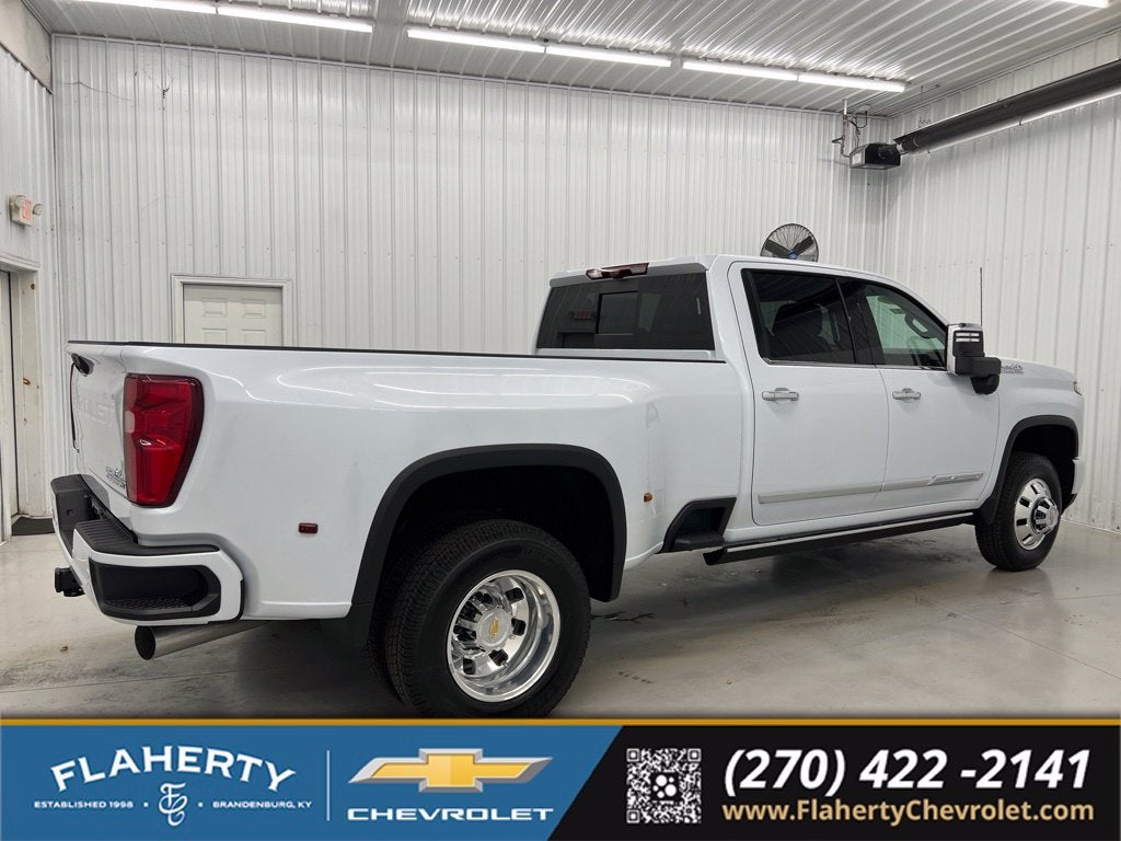 2026 Chevrolet Silverado 3500 HD High Country DRW