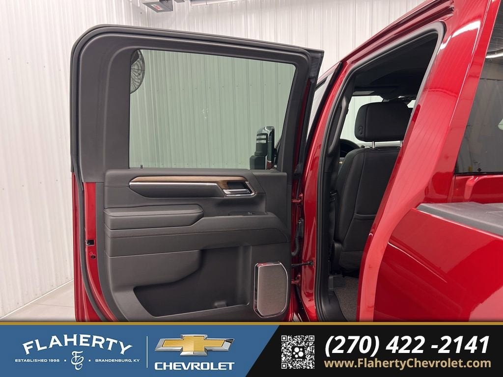 2025 Chevrolet Silverado 3500 HD High Country DRW