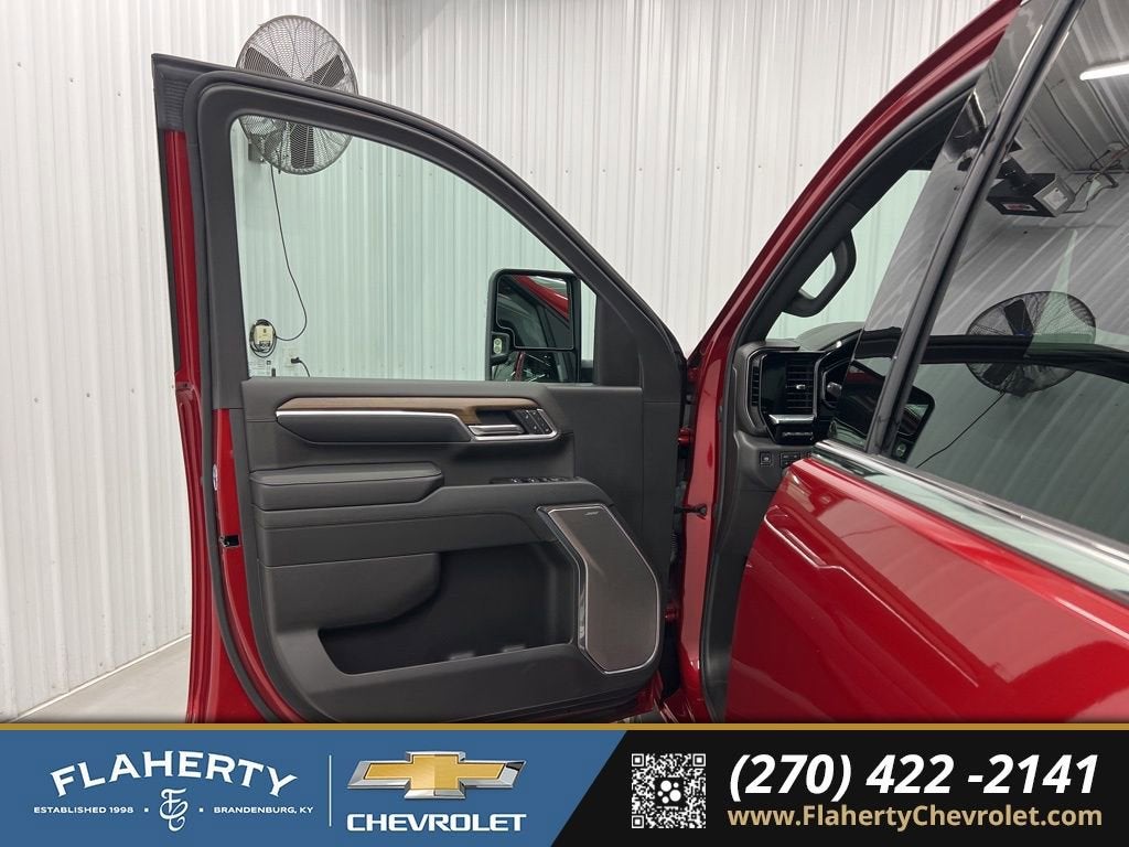 2025 Chevrolet Silverado 3500 HD High Country DRW