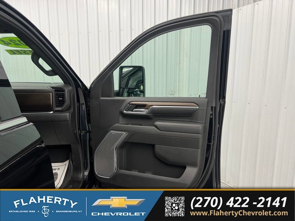 2024 Chevrolet Silverado 3500 HD High Country DRW