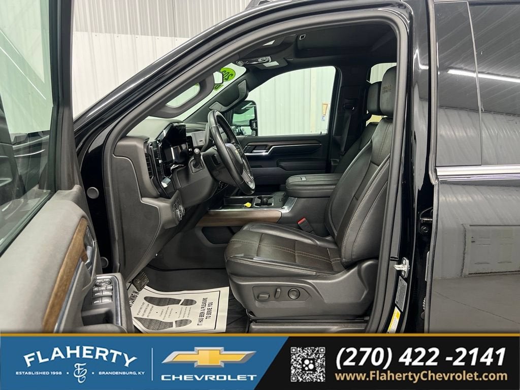 2024 Chevrolet Silverado 3500 HD High Country DRW