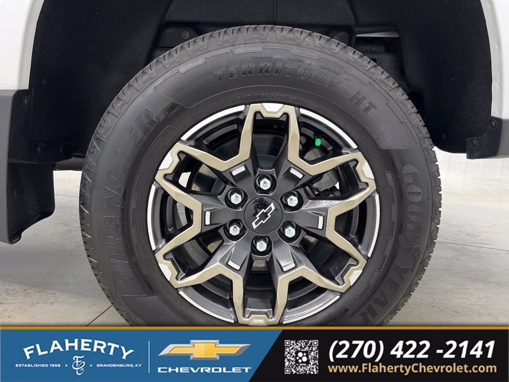 2024 Chevrolet Colorado WT