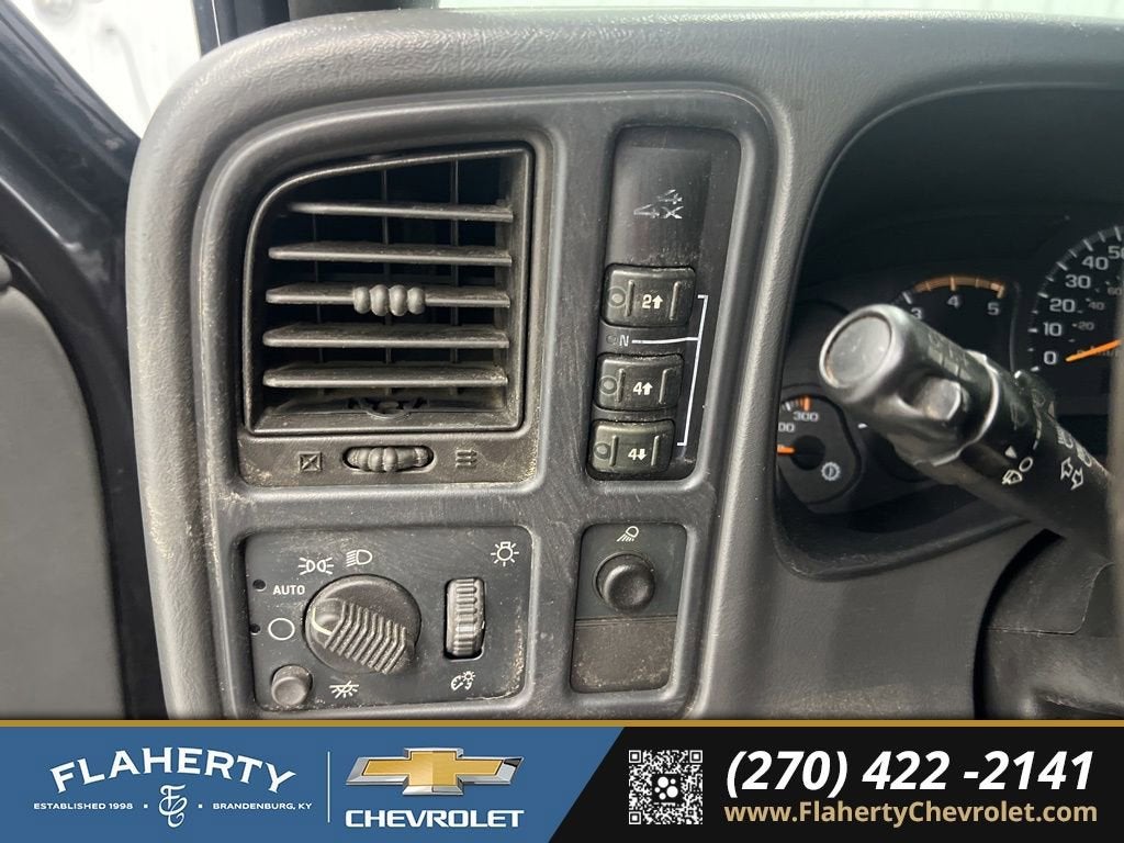2003 Chevrolet Silverado 2500 HD LS