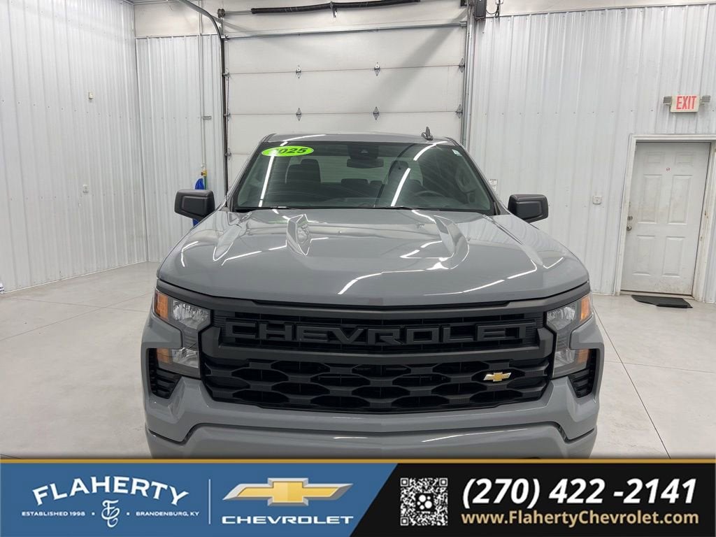 2025 Chevrolet Silverado 1500 Custom