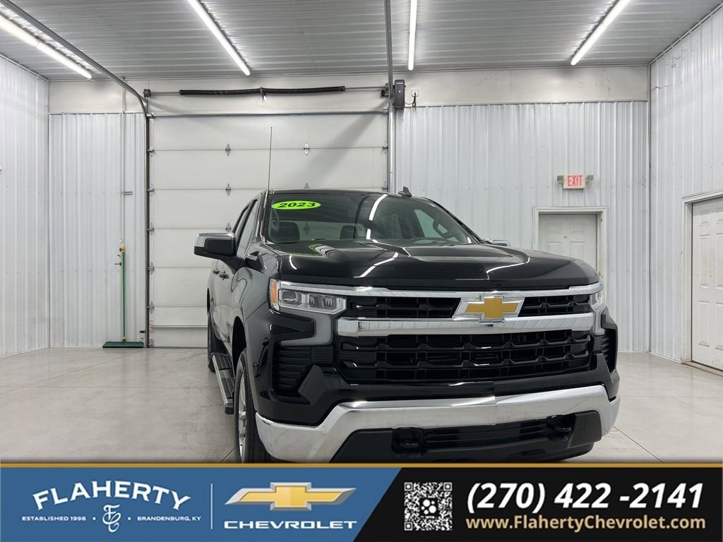 2023 Chevrolet Silverado 1500 LT (2FL)