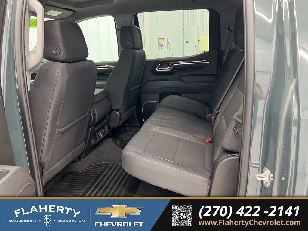 2025 Chevrolet Silverado 1500 LT (2FL)
