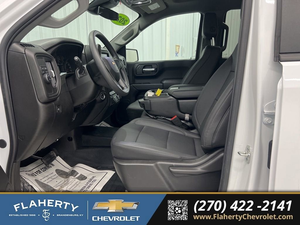 2025 Chevrolet Silverado 1500 WT