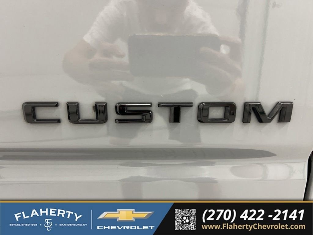 2024 Chevrolet Silverado 1500 Custom