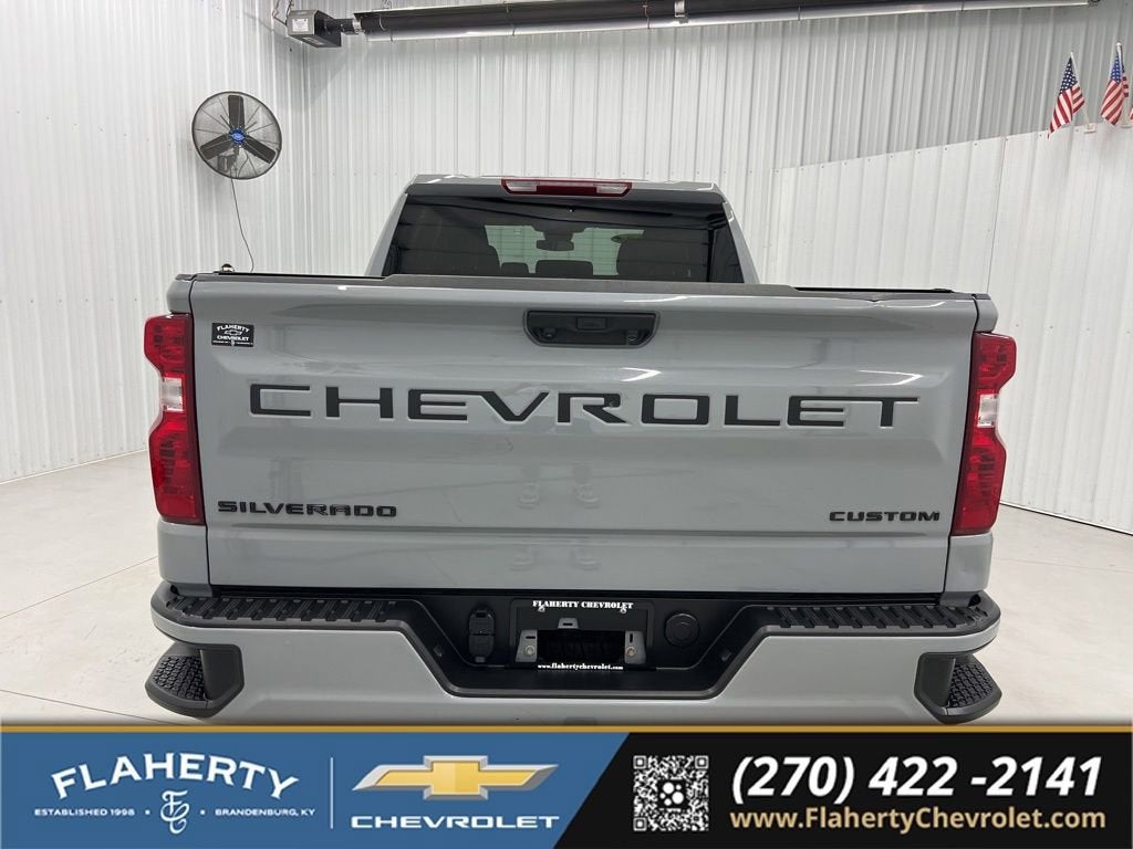 2024 Chevrolet Silverado 1500 Custom