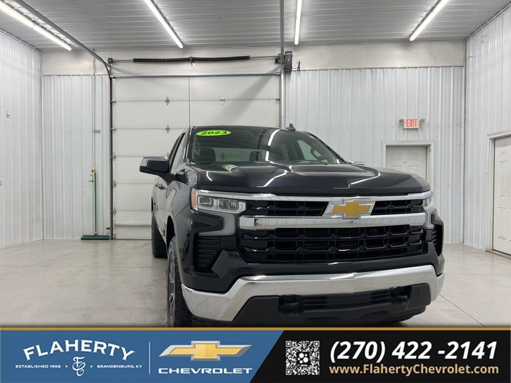 2023 Chevrolet Silverado 1500 LT (2FL)