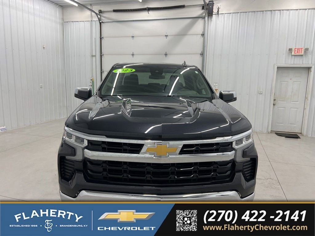 2023 Chevrolet Silverado 1500 LT (2FL)
