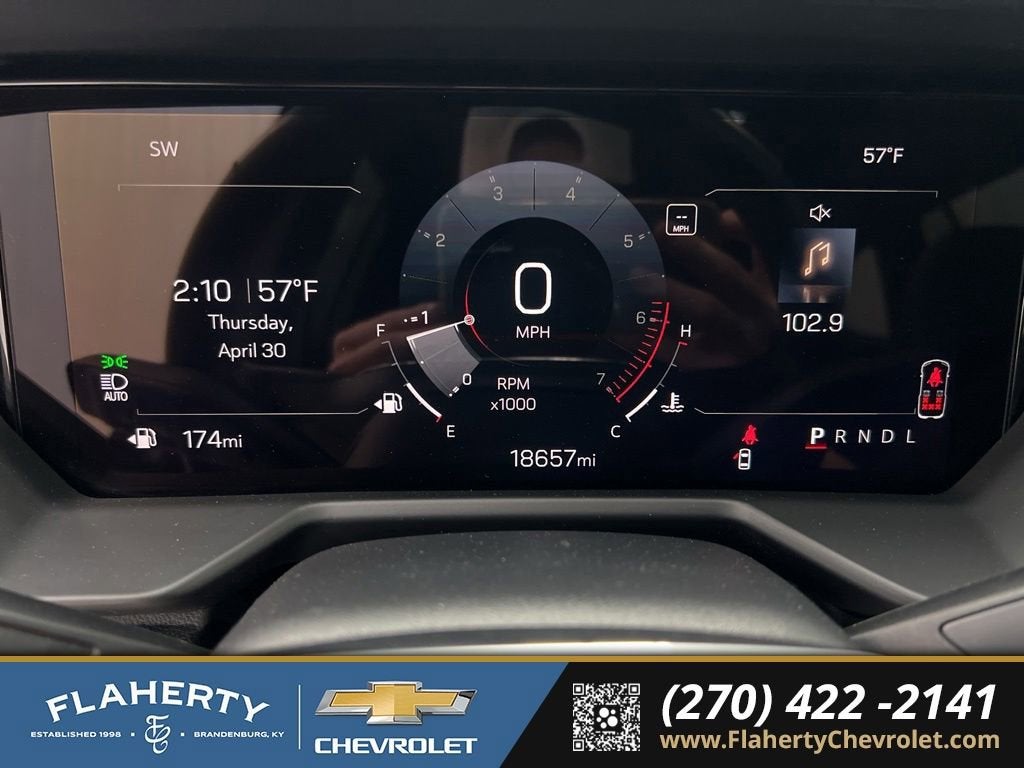2024 GMC Acadia Elevation