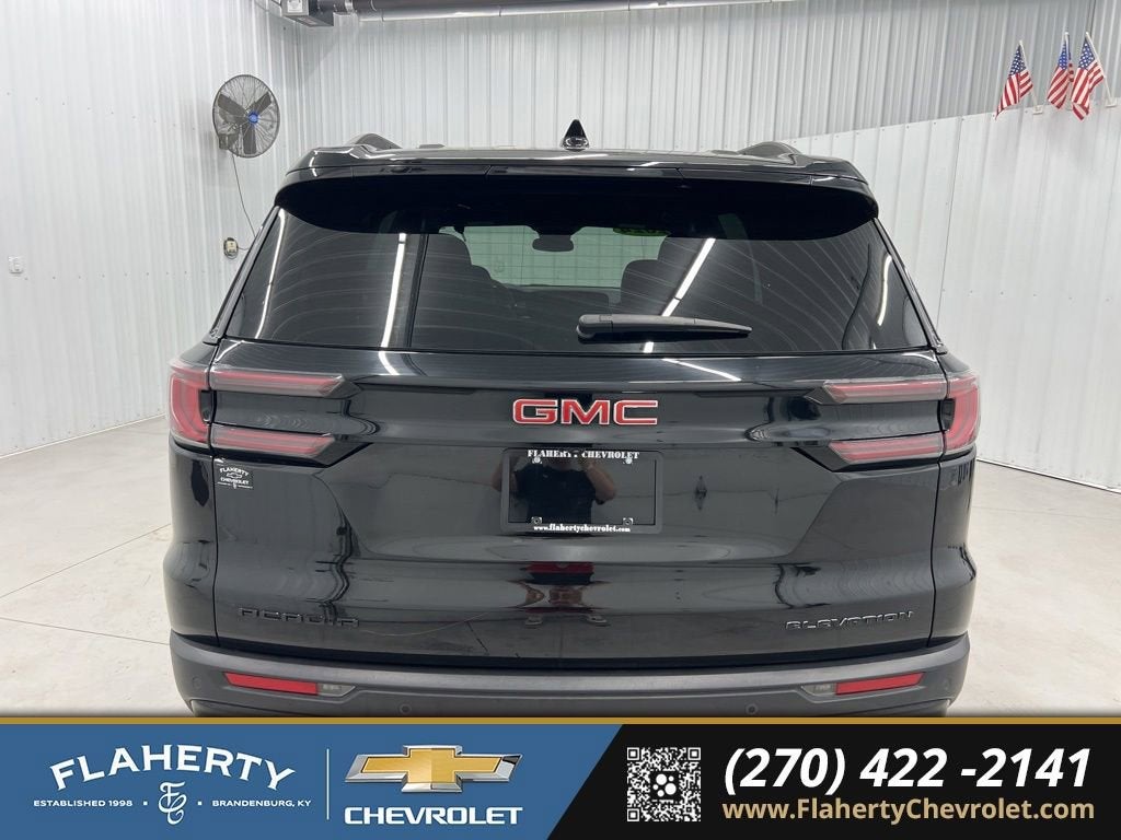 2024 GMC Acadia Elevation