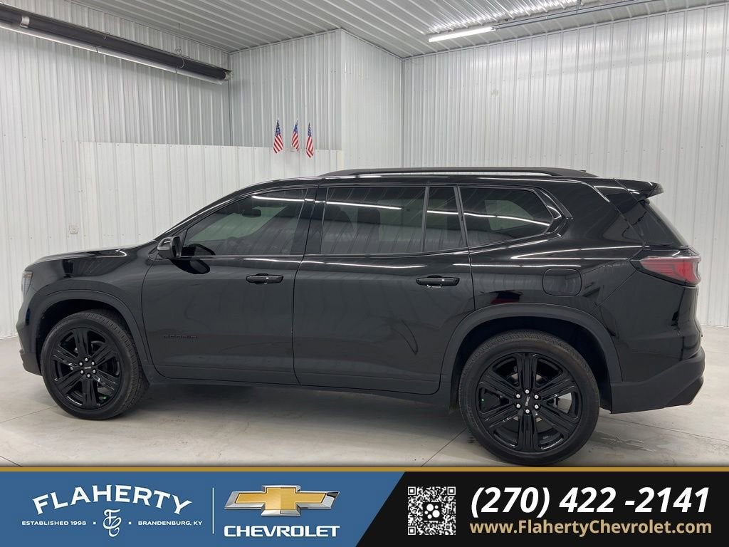 2024 GMC Acadia Elevation