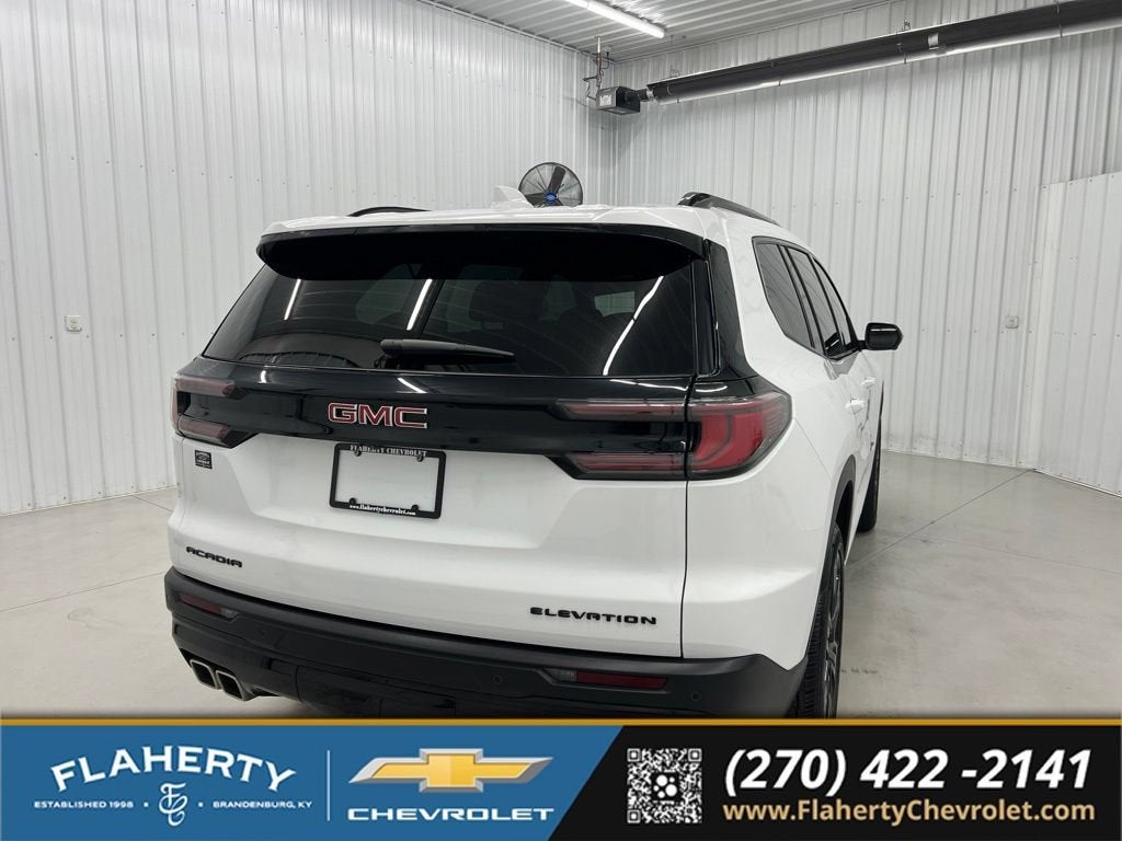 2025 GMC Acadia Elevation