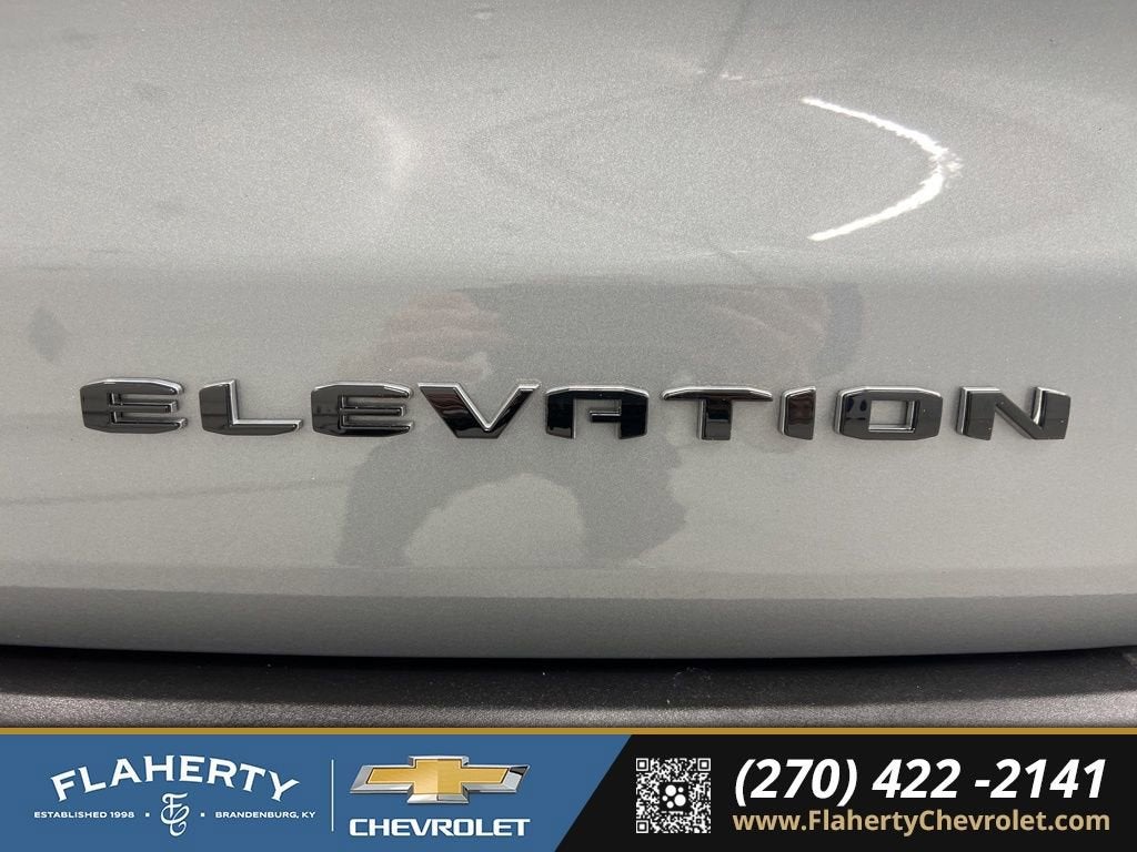 2024 GMC Acadia Elevation