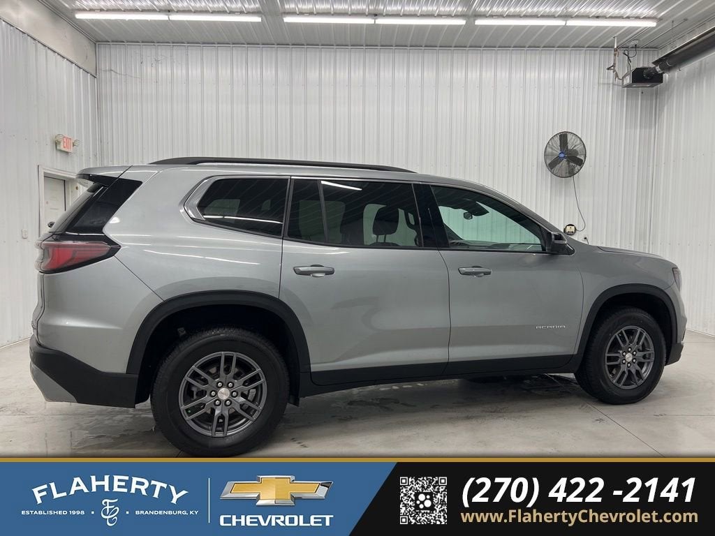 2025 GMC Acadia Elevation AWD's photo