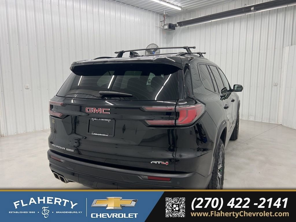 2024 GMC Acadia AT4