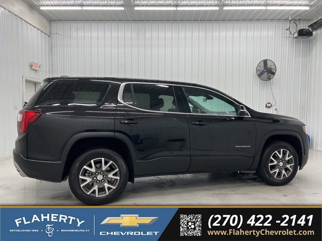 2023 GMC Acadia SLE