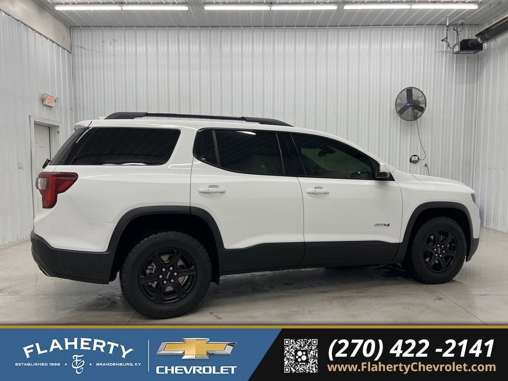 2021 GMC Acadia AT4
