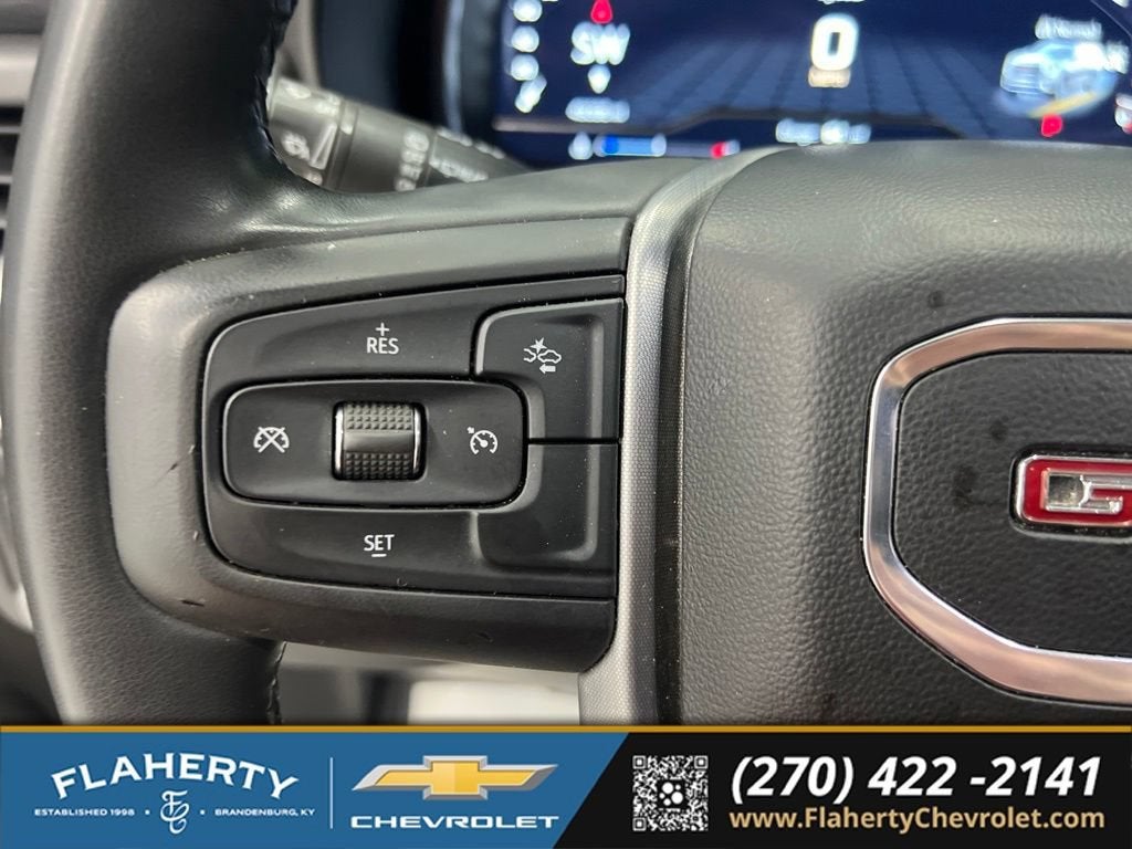 2023 GMC Yukon XL SLT
