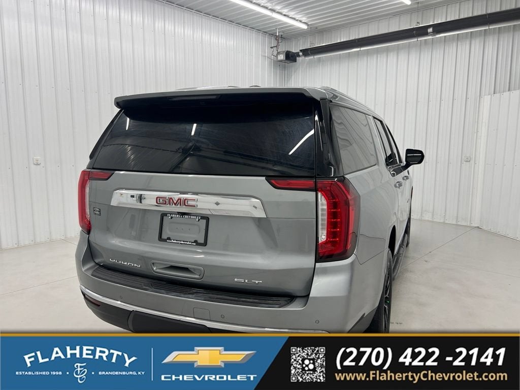 2023 GMC Yukon XL SLT