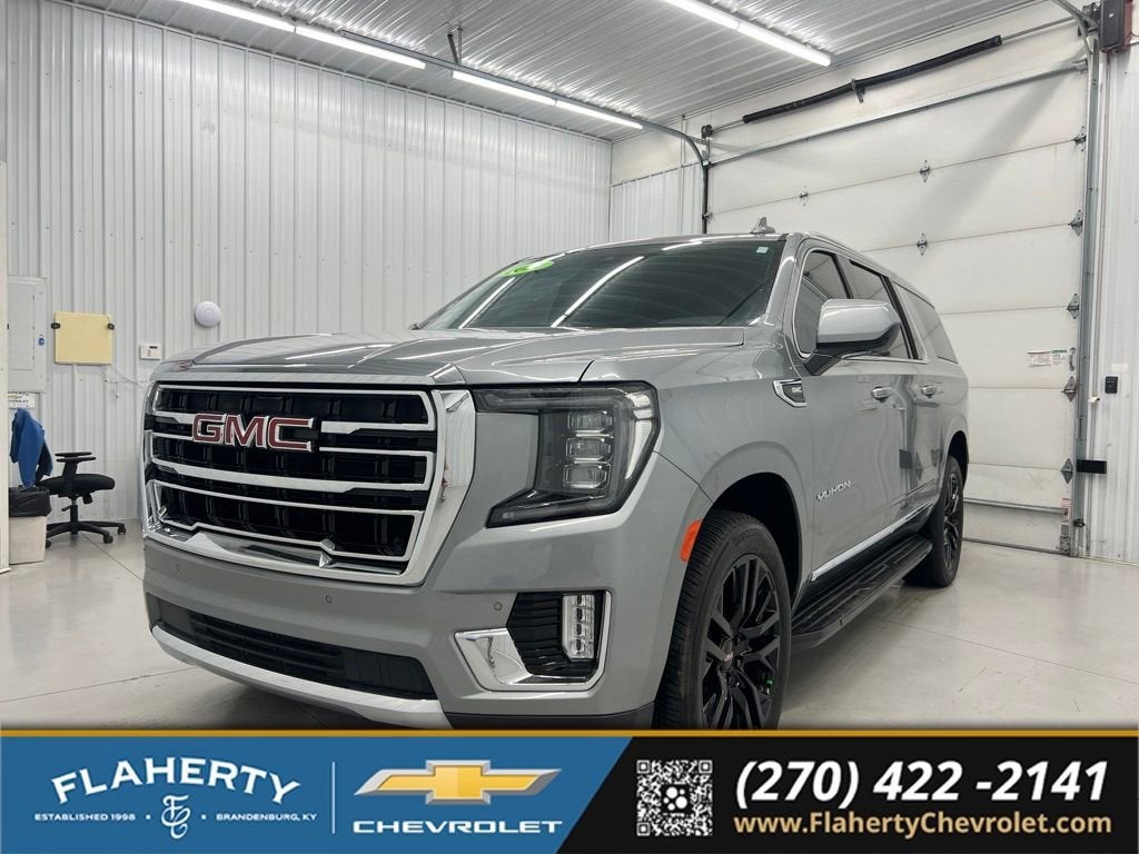 2023 GMC Yukon XL SLT