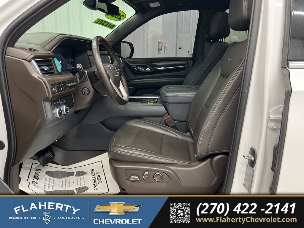 2023 GMC Yukon XL Denali