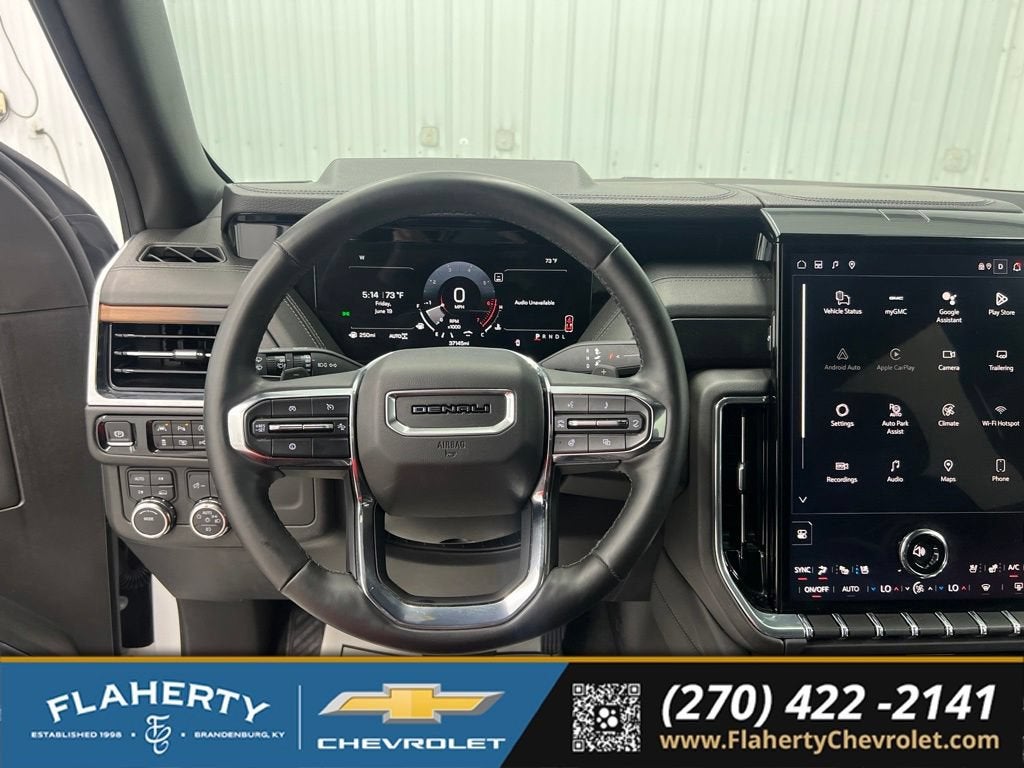 2025 GMC Yukon XL Denali