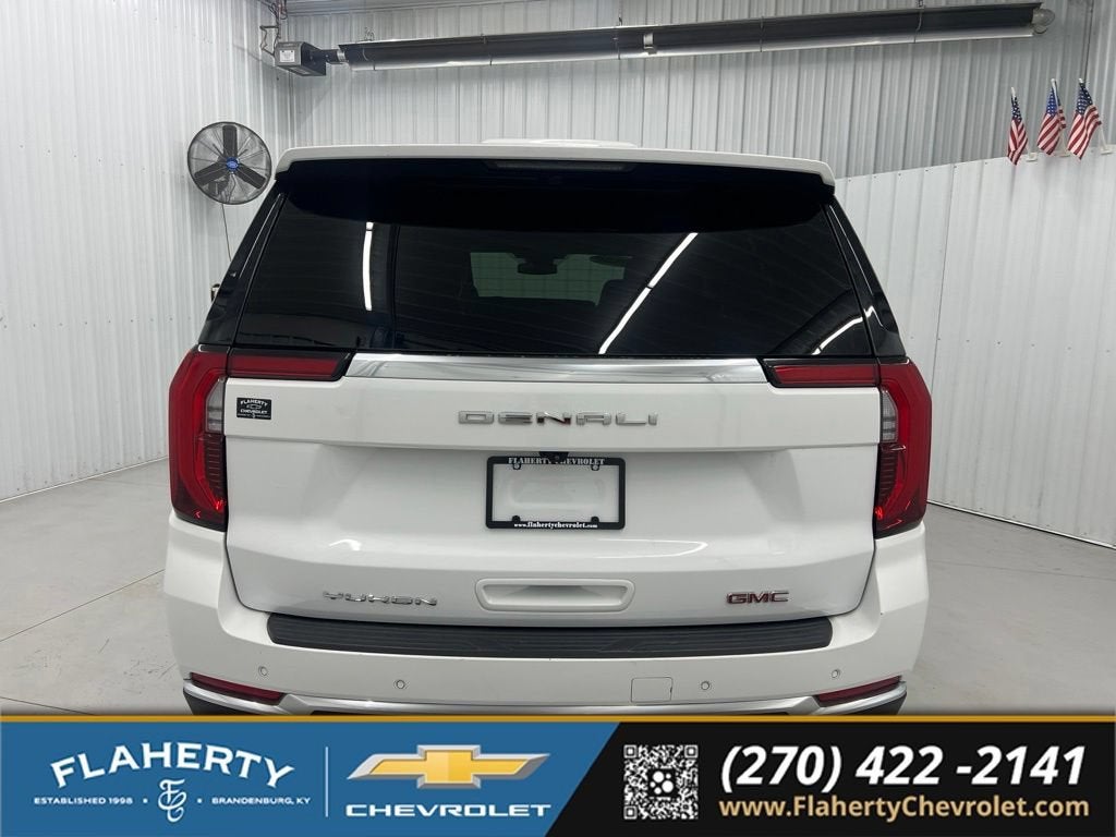 2025 GMC Yukon XL Denali