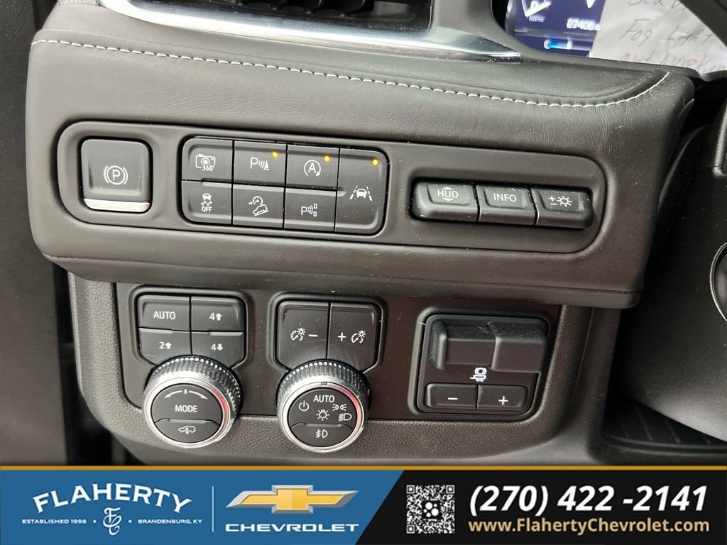 2023 GMC Yukon XL Denali Ultimate