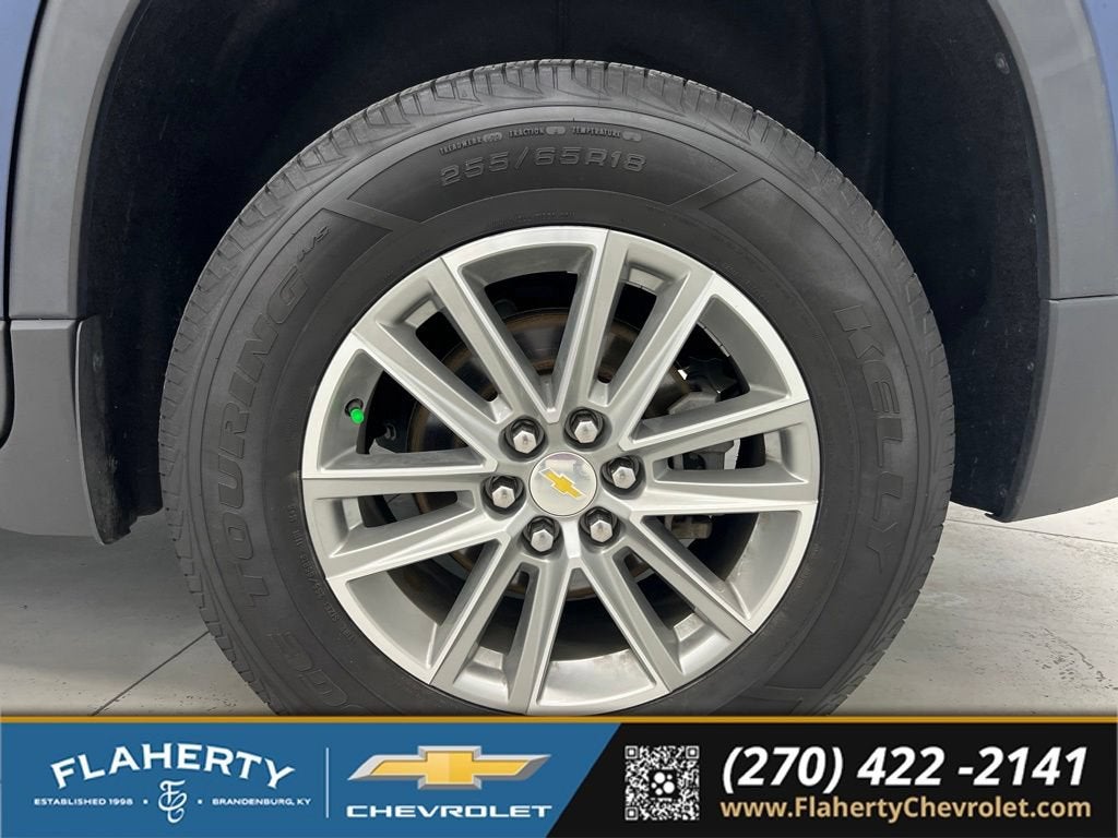 2022 Chevrolet Traverse LT Cloth