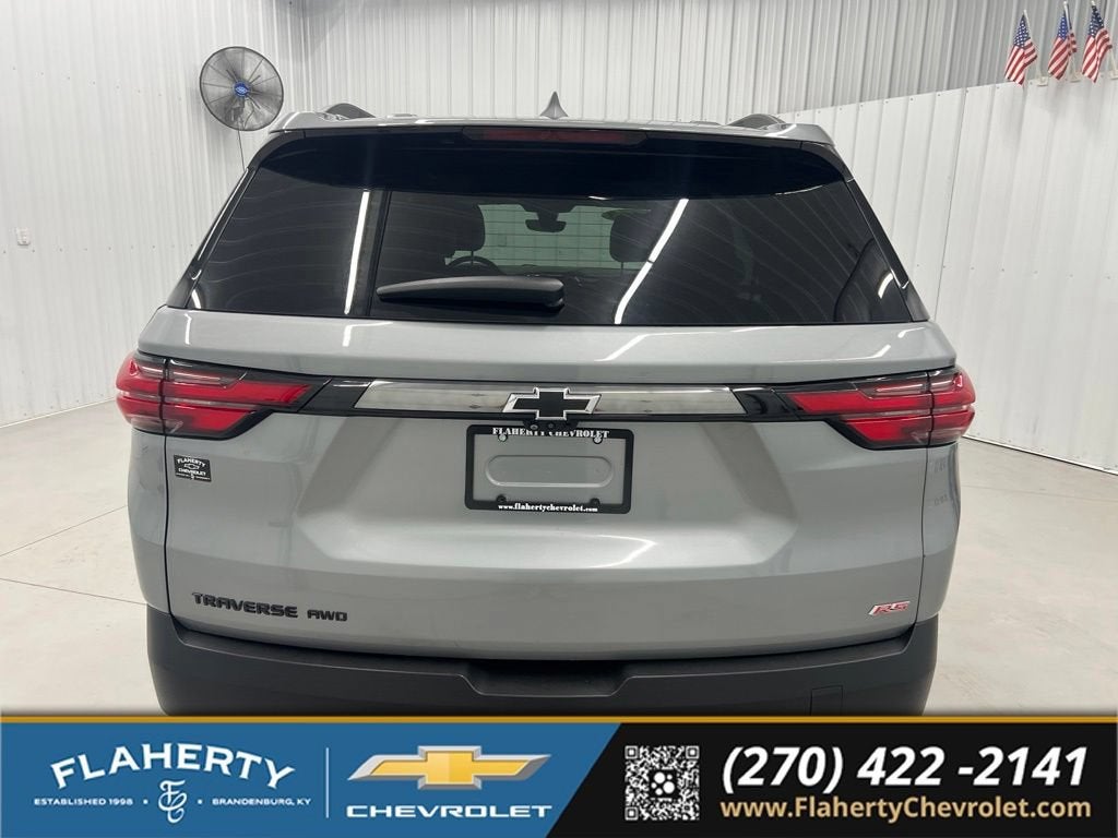 2023 Chevrolet Traverse RS