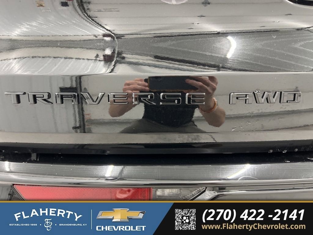 2024 Chevrolet Traverse RS