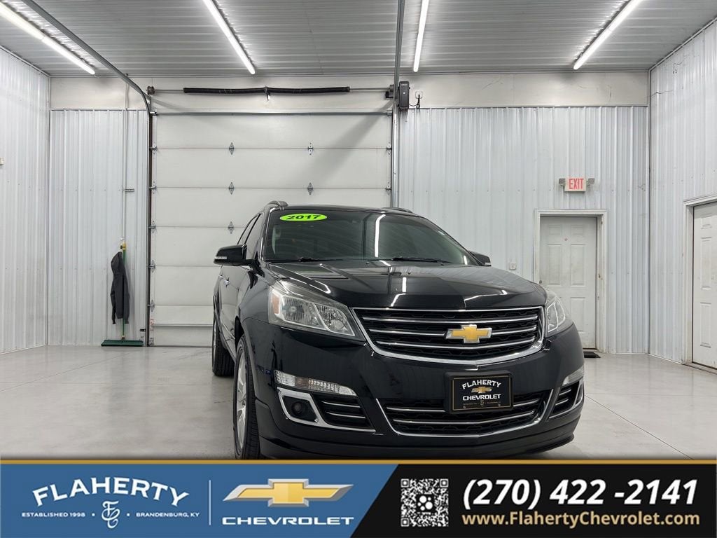 2017 Chevrolet Traverse Premier FWD's photo