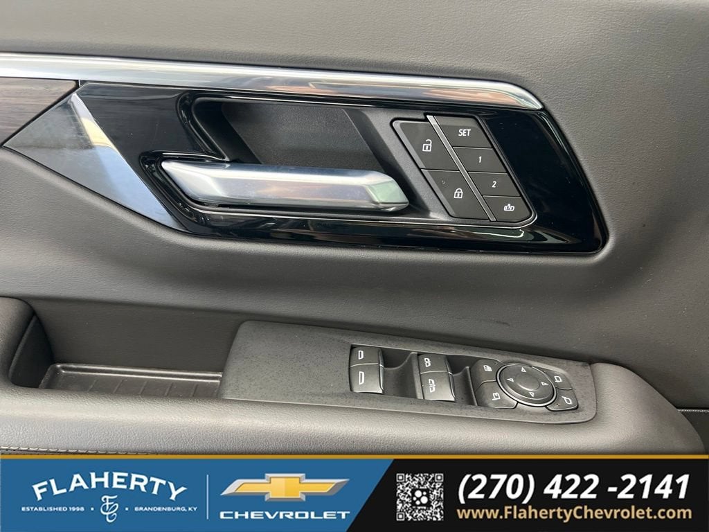 2025 Chevrolet Suburban Premier