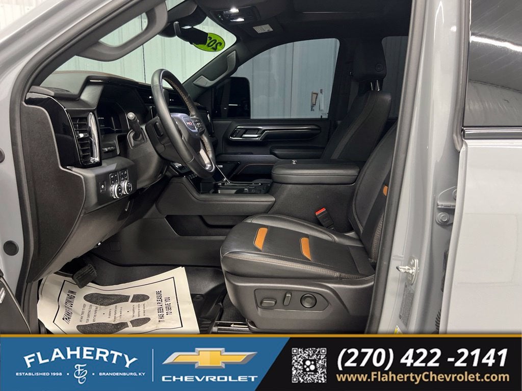 2024 GMC Sierra 3500 HD AT4