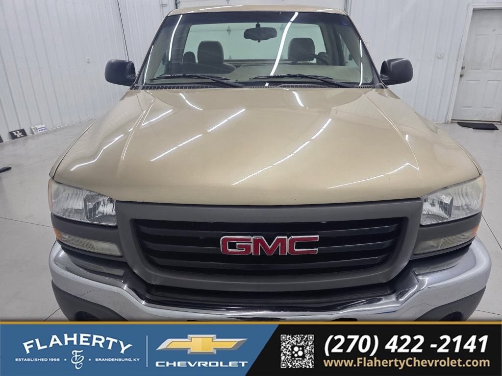 2005 GMC Sierra 1500 Work Truck