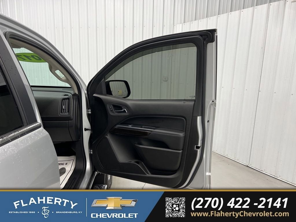 2017 GMC Canyon 4WD SLT