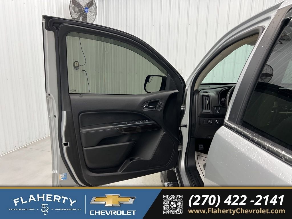 2017 GMC Canyon 4WD SLT