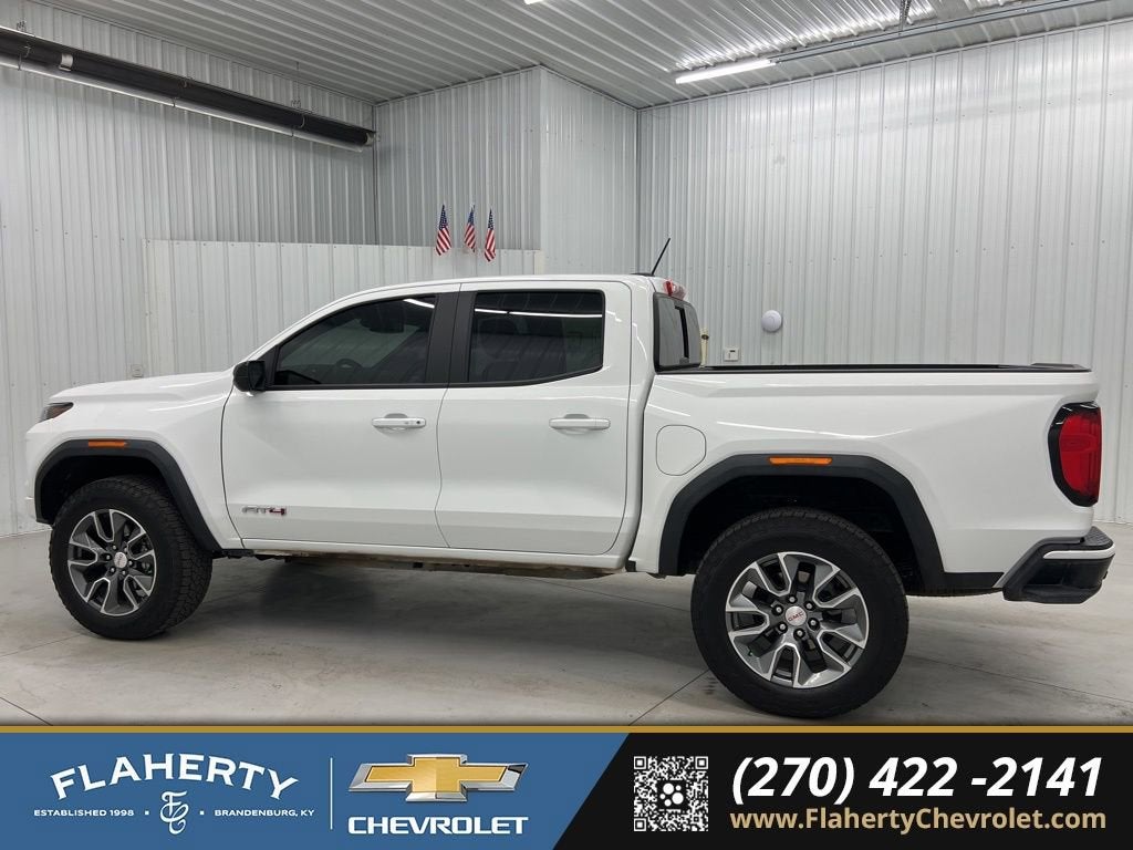 2024 GMC Canyon AT4